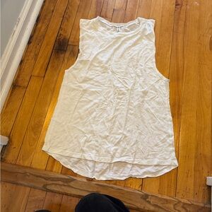 Fabletics White Slub Knit Muscle Tank - Relaxed Workout Top - Size M